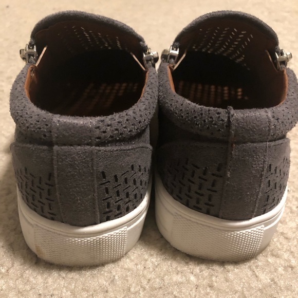 Size 6 report shoes - Picture 4 of 5